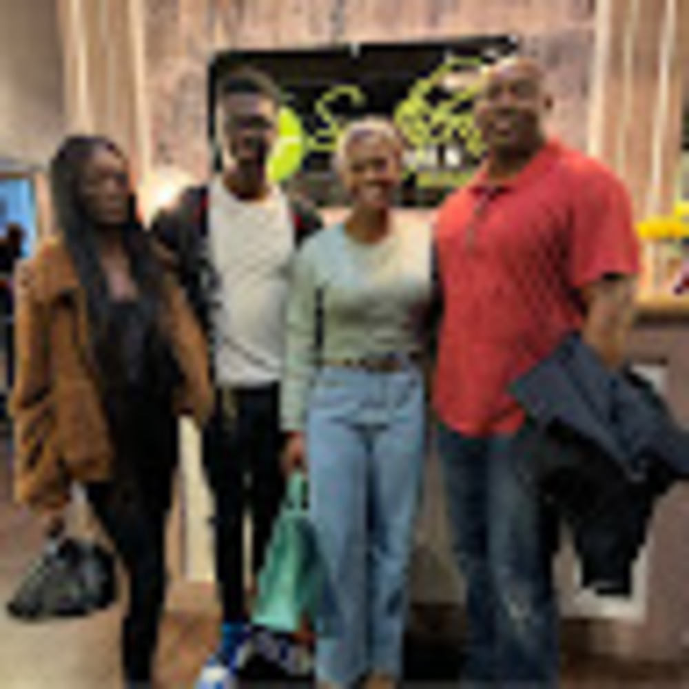 Meet your Posher, Pamela